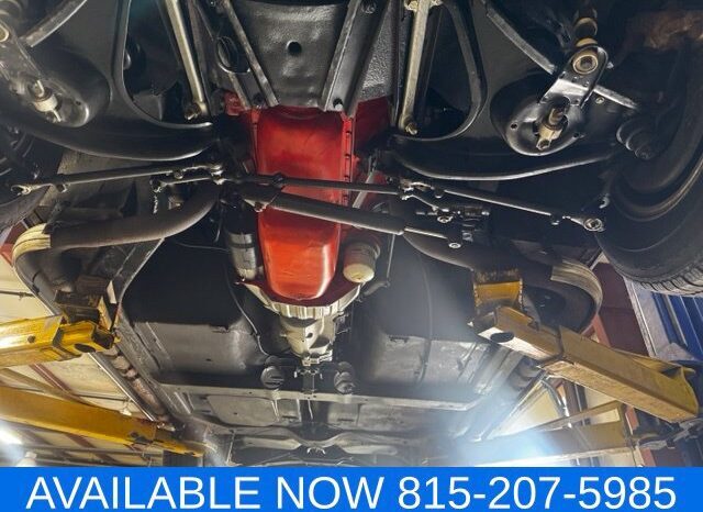 
								Chevrolet Corvette full									