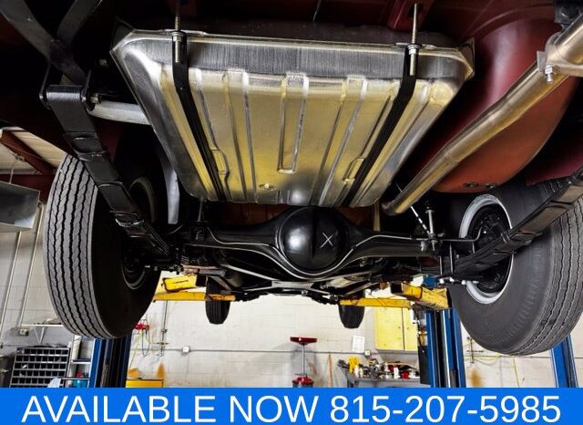 
								Oldsmobile STARFIRE full									