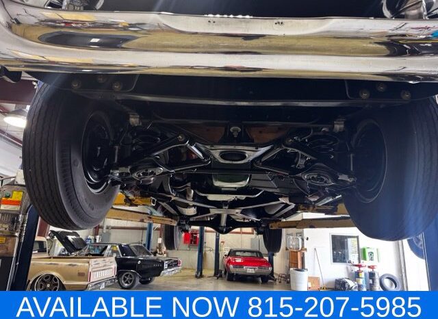 
								Oldsmobile STARFIRE full									