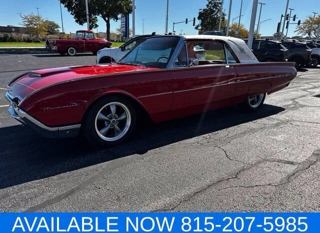 
								Ford Thunderbird full									