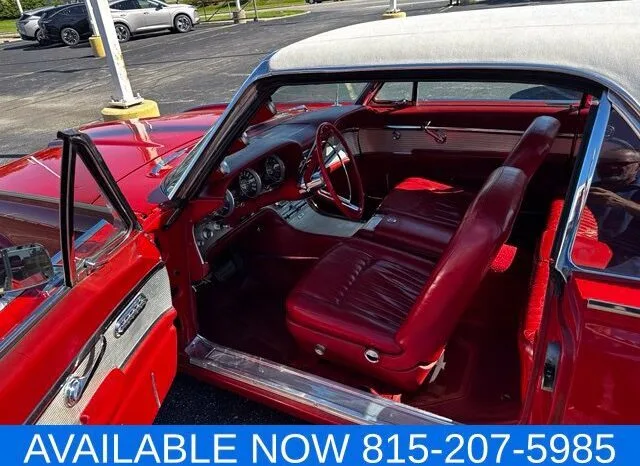 
								Ford Thunderbird full									