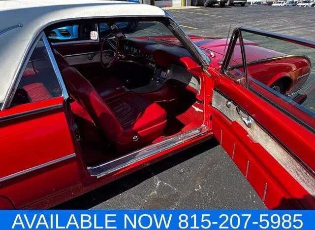 
								Ford Thunderbird full									