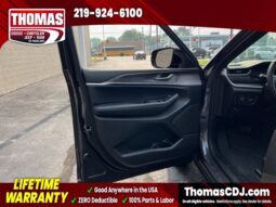 
										Jeep Grand Cherokee L full									