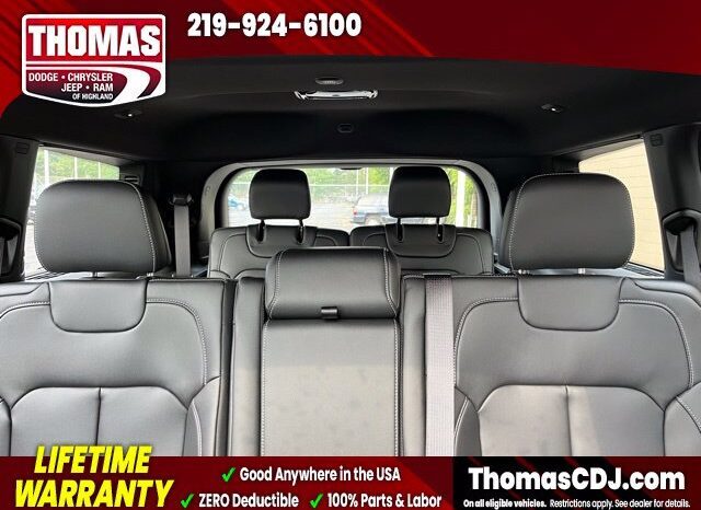 
								Jeep Grand Cherokee L full									