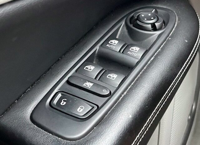 
								Jeep Compass full									