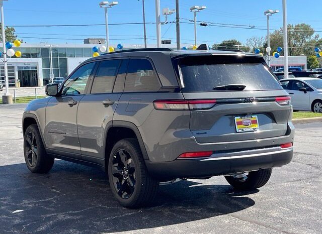 
								Jeep Grand Cherokee full									