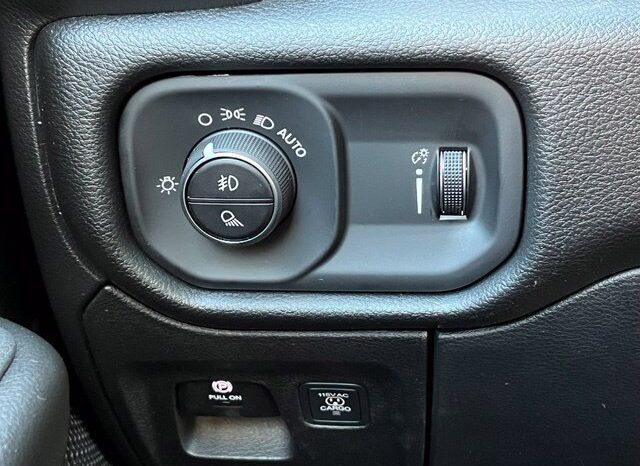 
								Ram 1500 full									