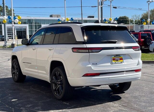 
								Jeep Grand Cherokee full									