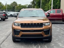 
										Jeep Grand Cherokee full									