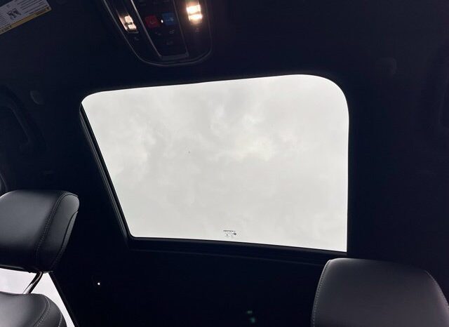 
								Jeep Grand Cherokee full									