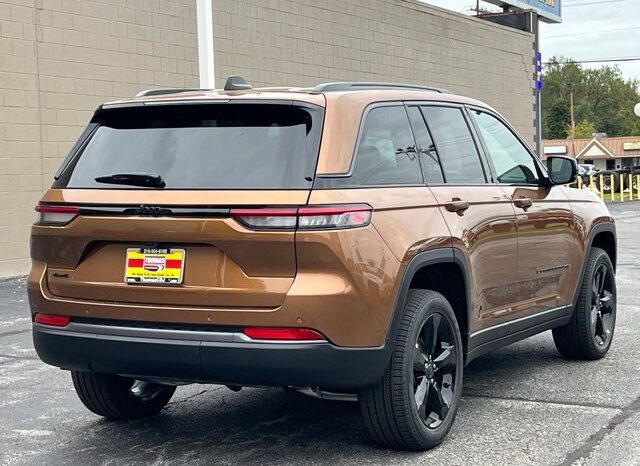 
								Jeep Grand Cherokee full									