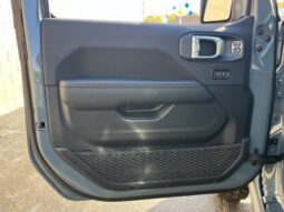 
										Jeep Gladiator full									
