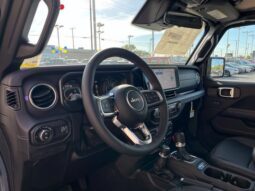 
										Jeep Gladiator full									