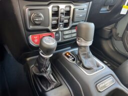 
										Jeep Gladiator full									