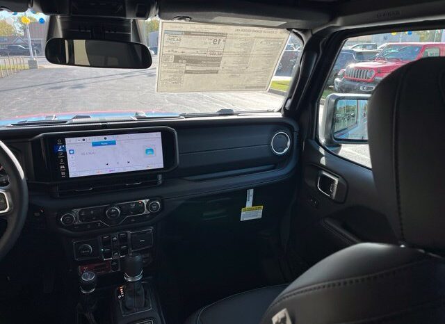 
								Jeep Gladiator full									