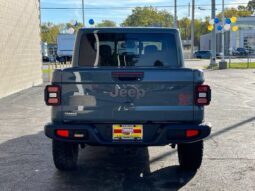 
										Jeep Gladiator full									