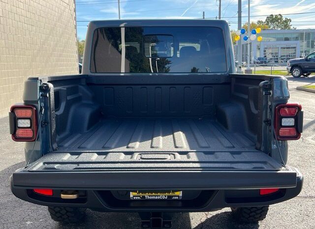 
								Jeep Gladiator full									