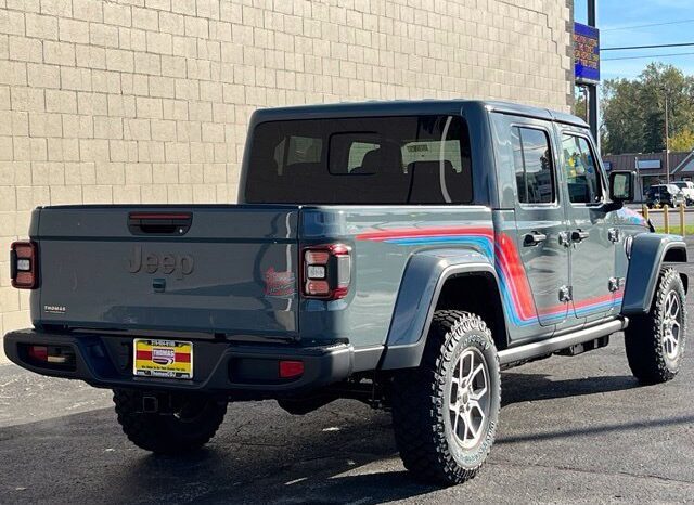 
								Jeep Gladiator full									