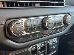 
										Jeep Wrangler full									