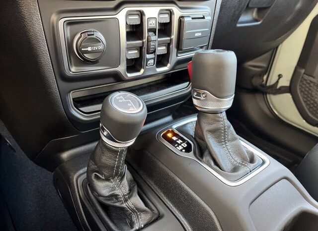 
								Jeep Wrangler full									