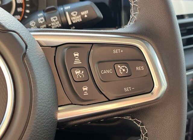 
								Jeep Wrangler full									