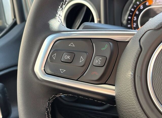 
								Jeep Wrangler full									