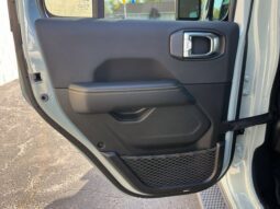 
										Jeep Wrangler full									