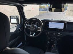 
										Jeep Wrangler full									