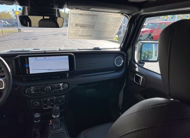 
								Jeep Wrangler full									