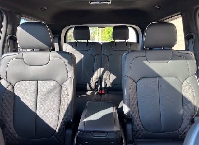 
								Jeep Grand Cherokee L full									