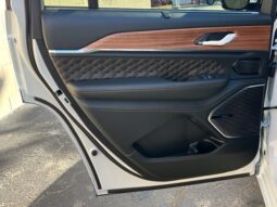 
										Jeep Grand Cherokee L full									