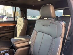 
										Jeep Grand Cherokee L full									
