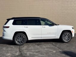
										Jeep Grand Cherokee L full									