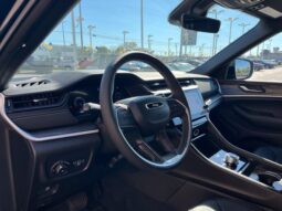 
										Jeep Grand Cherokee full									