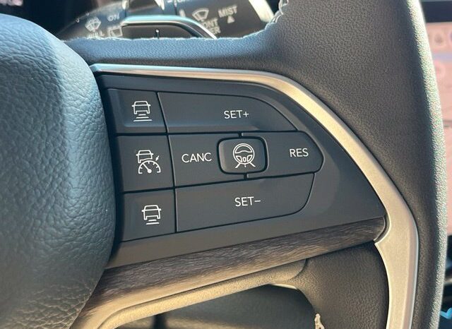 
								Jeep Grand Cherokee full									