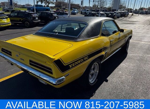 
								Chevrolet Camaro full									