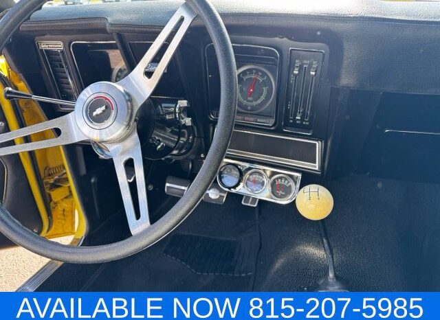 
								Chevrolet Camaro full									