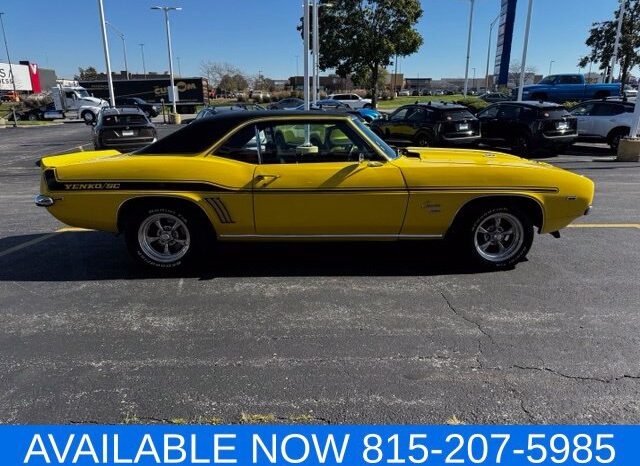 
								Chevrolet Camaro full									