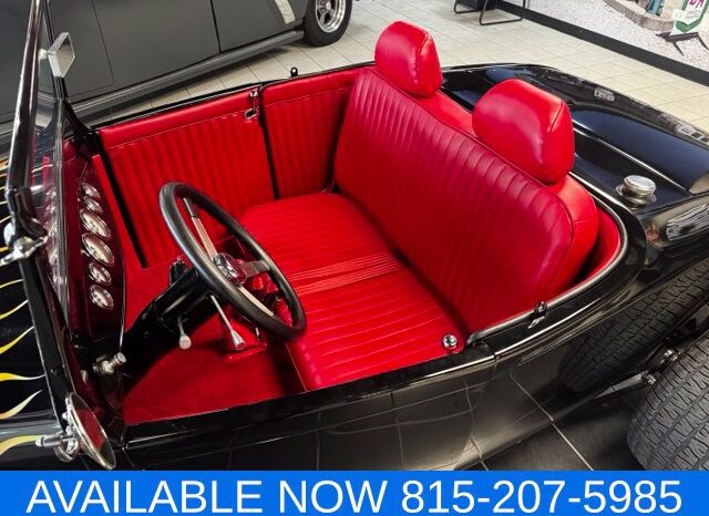 
								Ford roadster full									