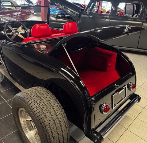 
								Ford roadster full									