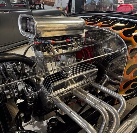 
								Ford roadster full									