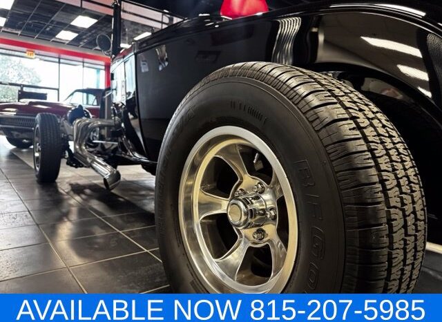 
								Ford roadster full									
