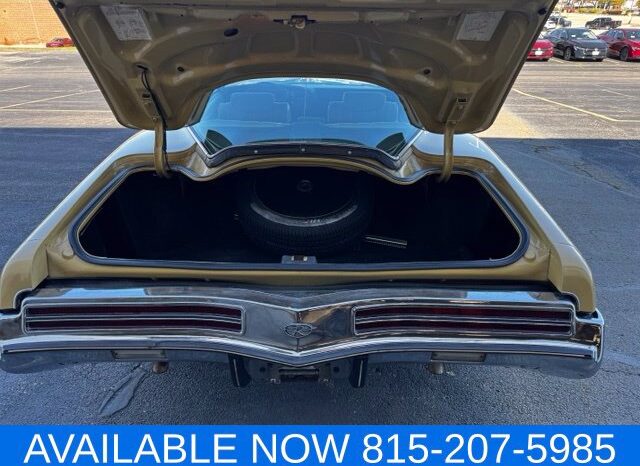 
								Buick Riviera full									