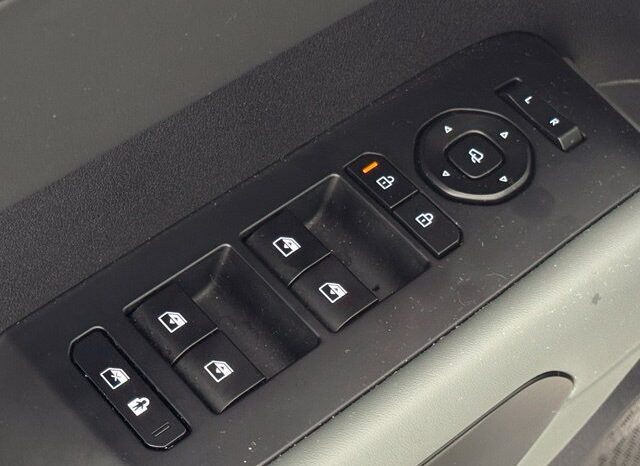 
								Kia Telluride Hybrid full									