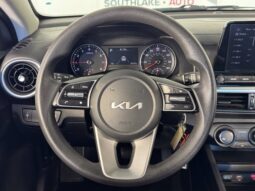 
										Kia Forte full									