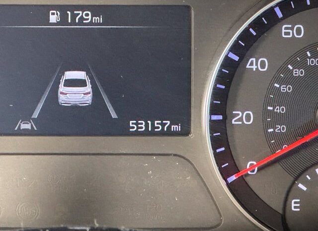 
								Kia Forte full									