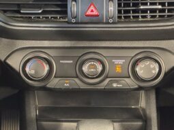 
										Kia Forte full									