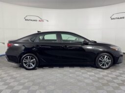 
										Kia Forte full									