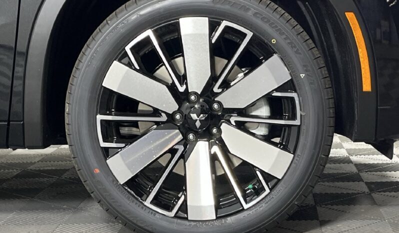 
								Mitsubishi Outlander full									