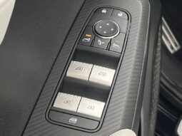 
										Mitsubishi Outlander full									